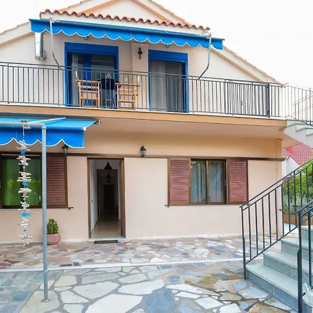 Πανσιόν Sofia's Place Σάμη